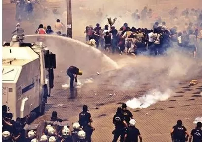  الموقف الشرعي من الفتن 